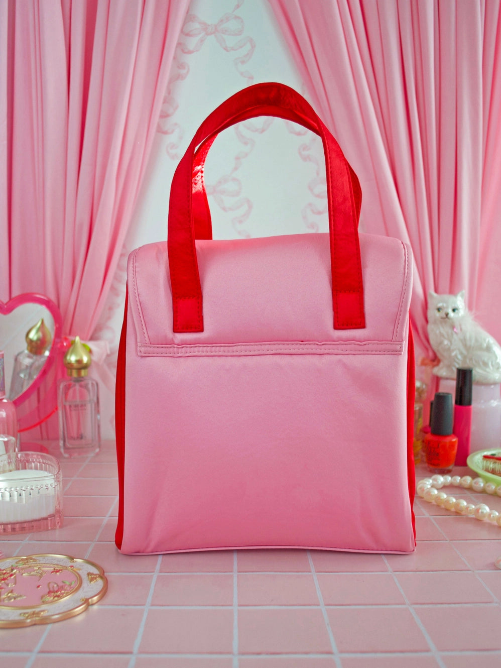 Burning Love Smell Proof Hand Bag Rosie