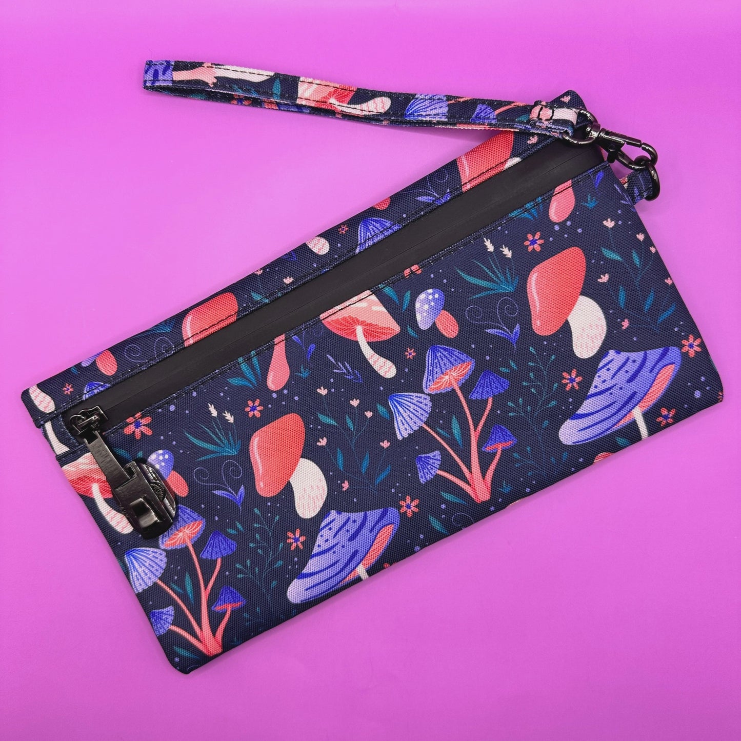 High Dreams Smell Proof Bag Lockable Mushrooms