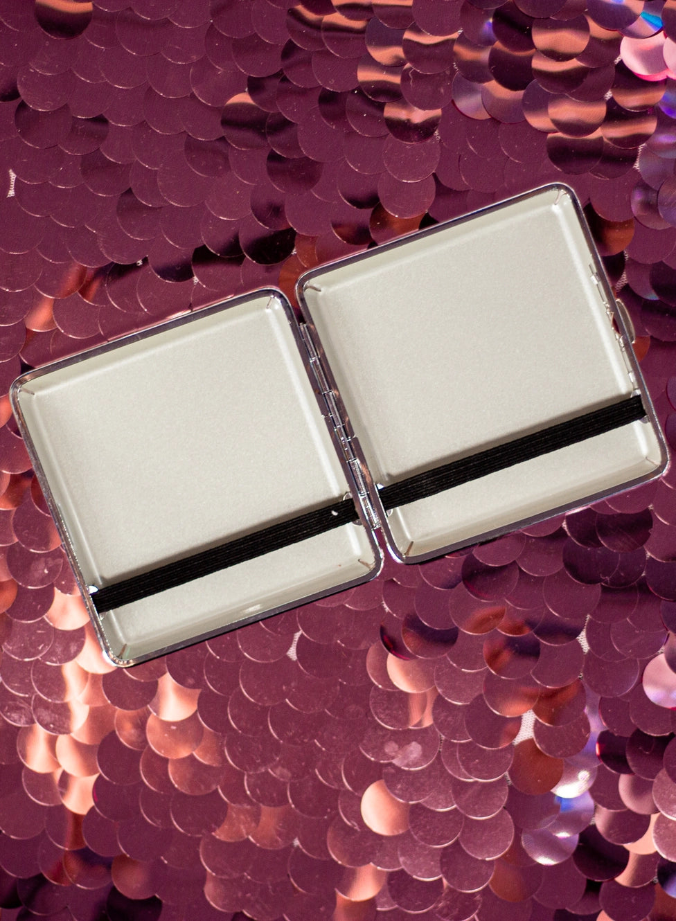 Burning Love Cig Case Mushroom