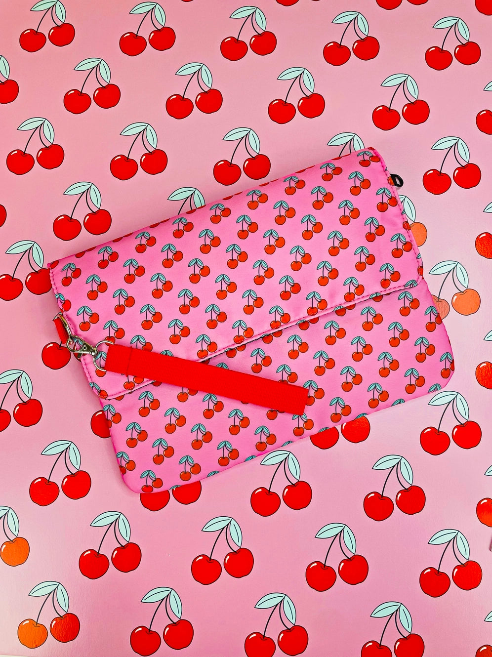 Smell Proof Bag Lockable Cherry