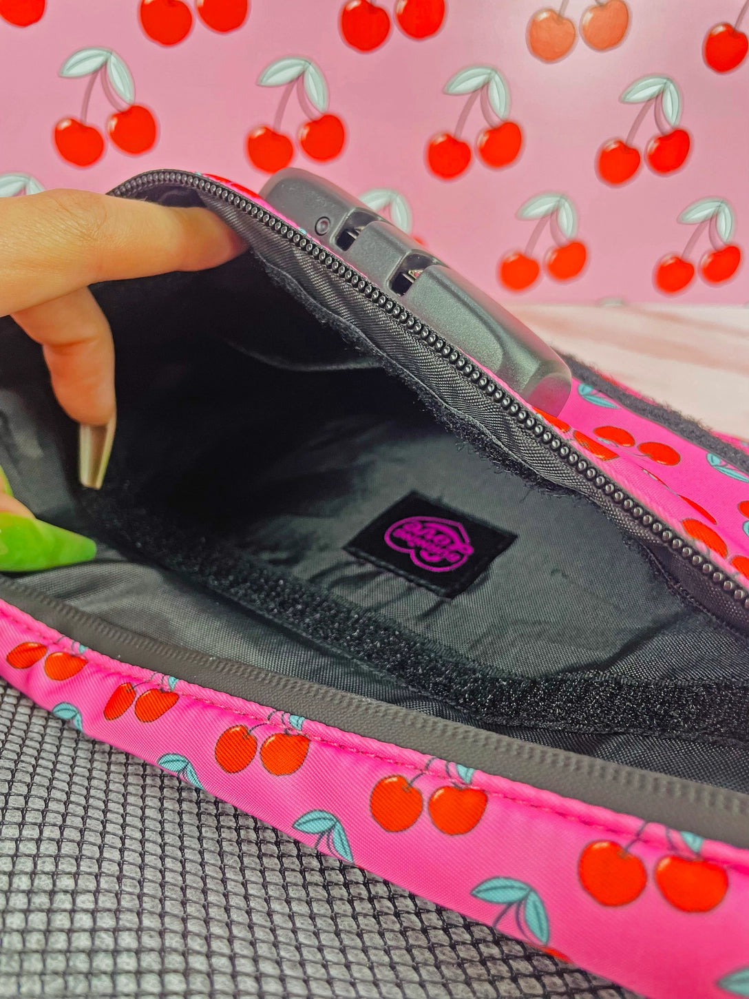 Smell Proof Bag Lockable Cherry