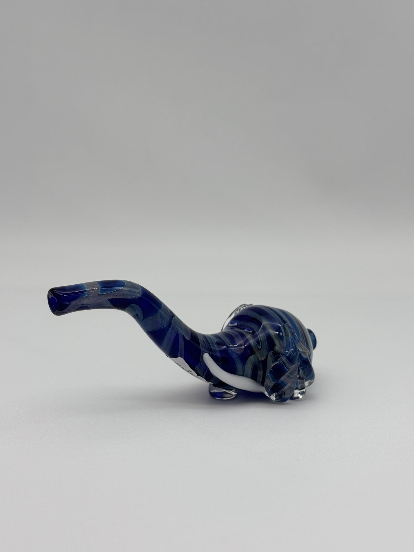 GLASS ELEPHANT PIPE