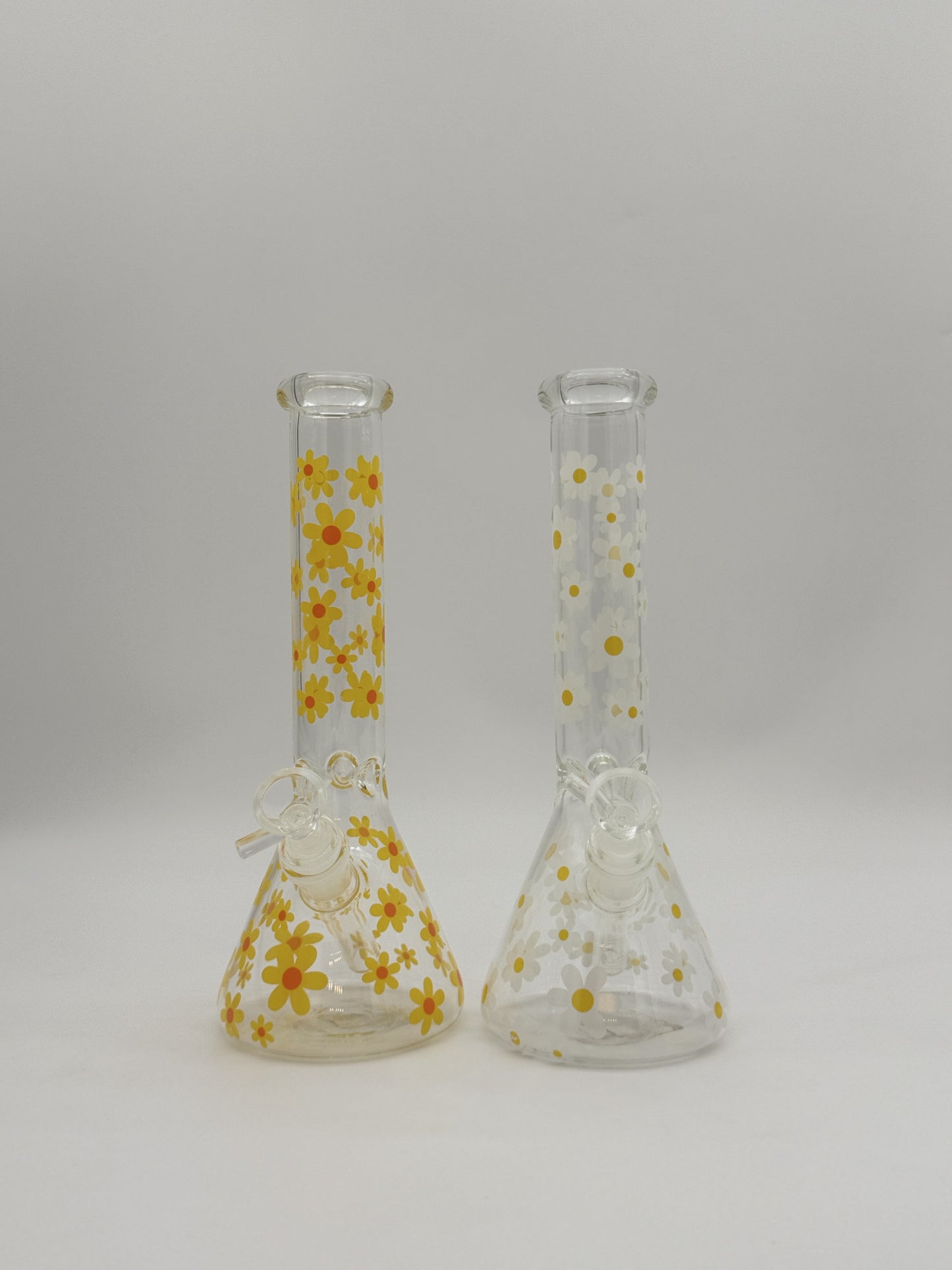 Glowing in the Dark Daisy Beaker Bong 25cm White/ Yellow