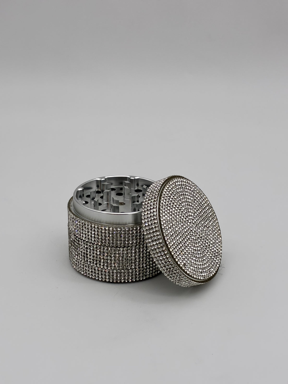 Metal Grinder 50mm 4pc Bedazzle White