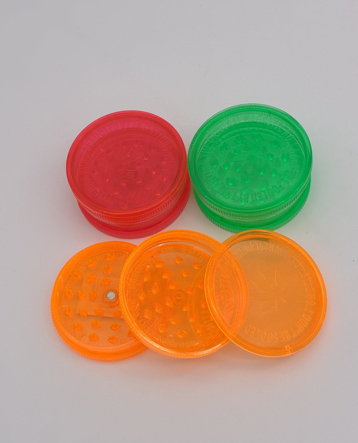 Plastic Grinder 6cm with storage 2pcs Assorted colours