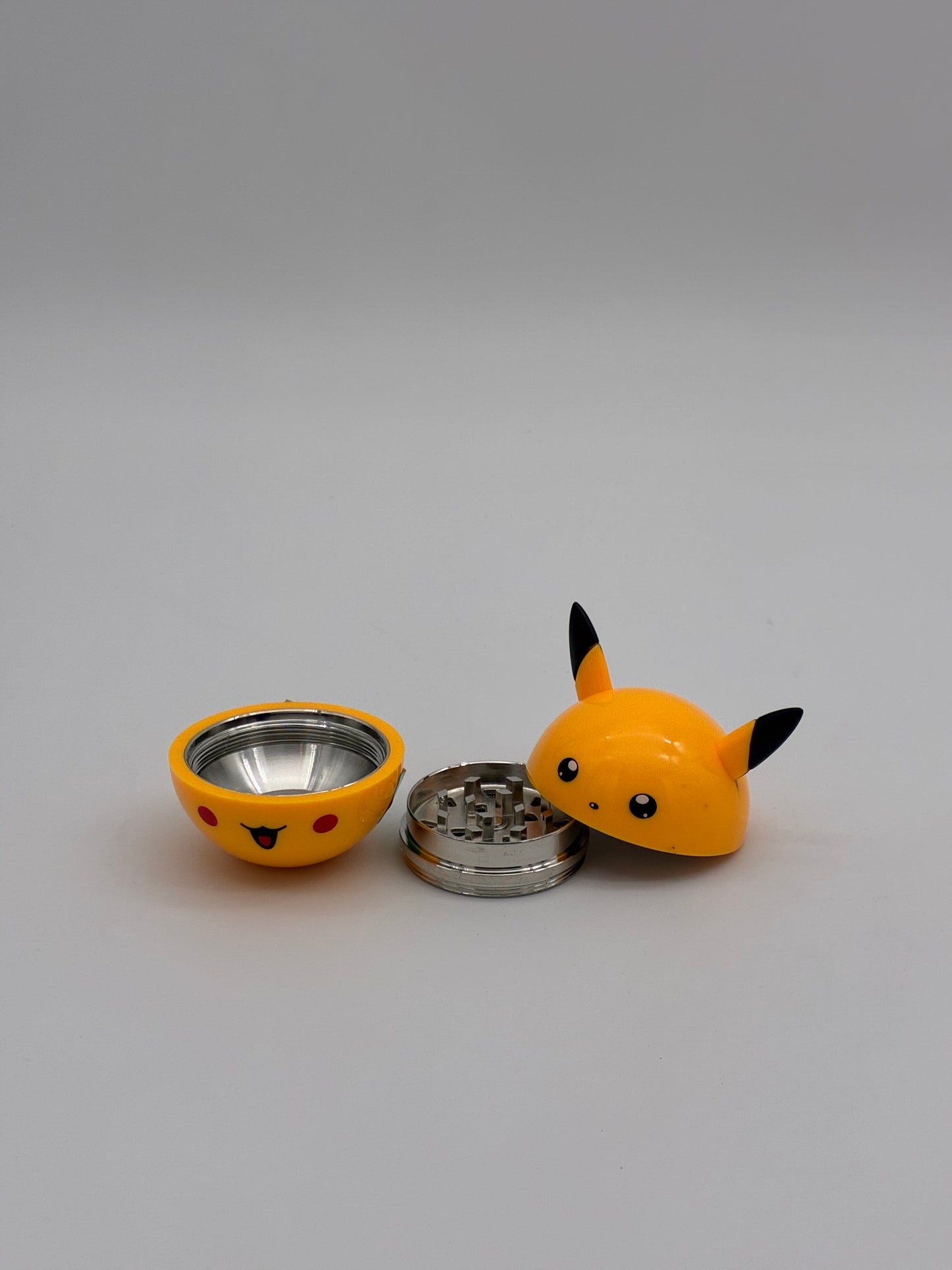 Pikachu Metal Grinder 3pcs