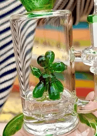 Canna Style Balloon Dog Figurine Bong