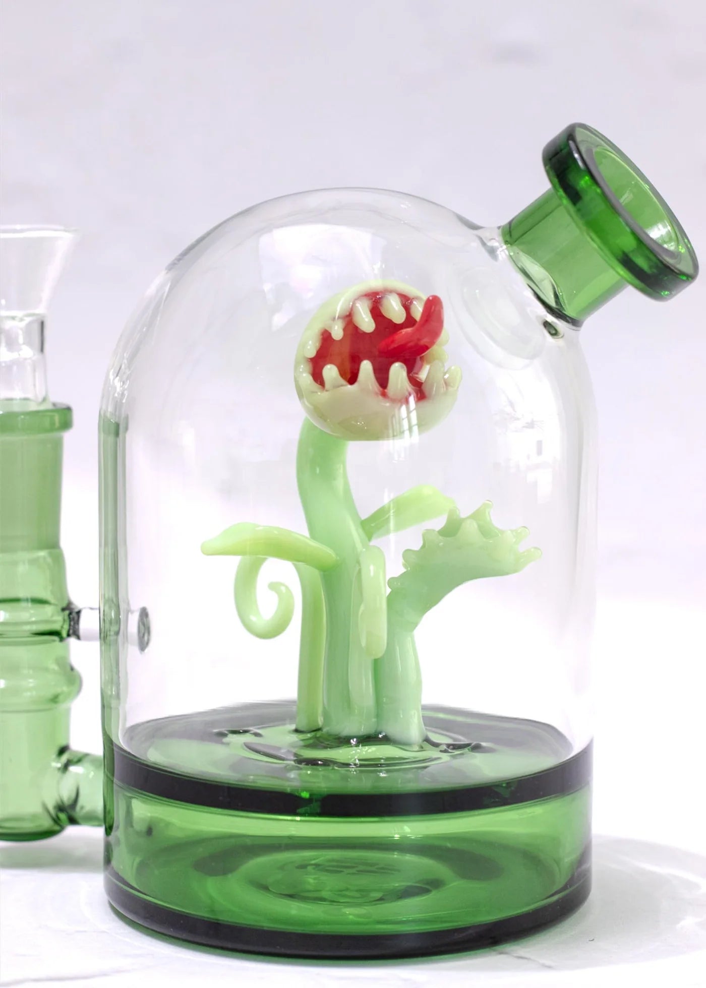 Canna Style Cloche Bong 15cm Venus Fly Trap