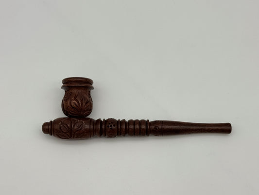 Carved wooden pipe 18cm