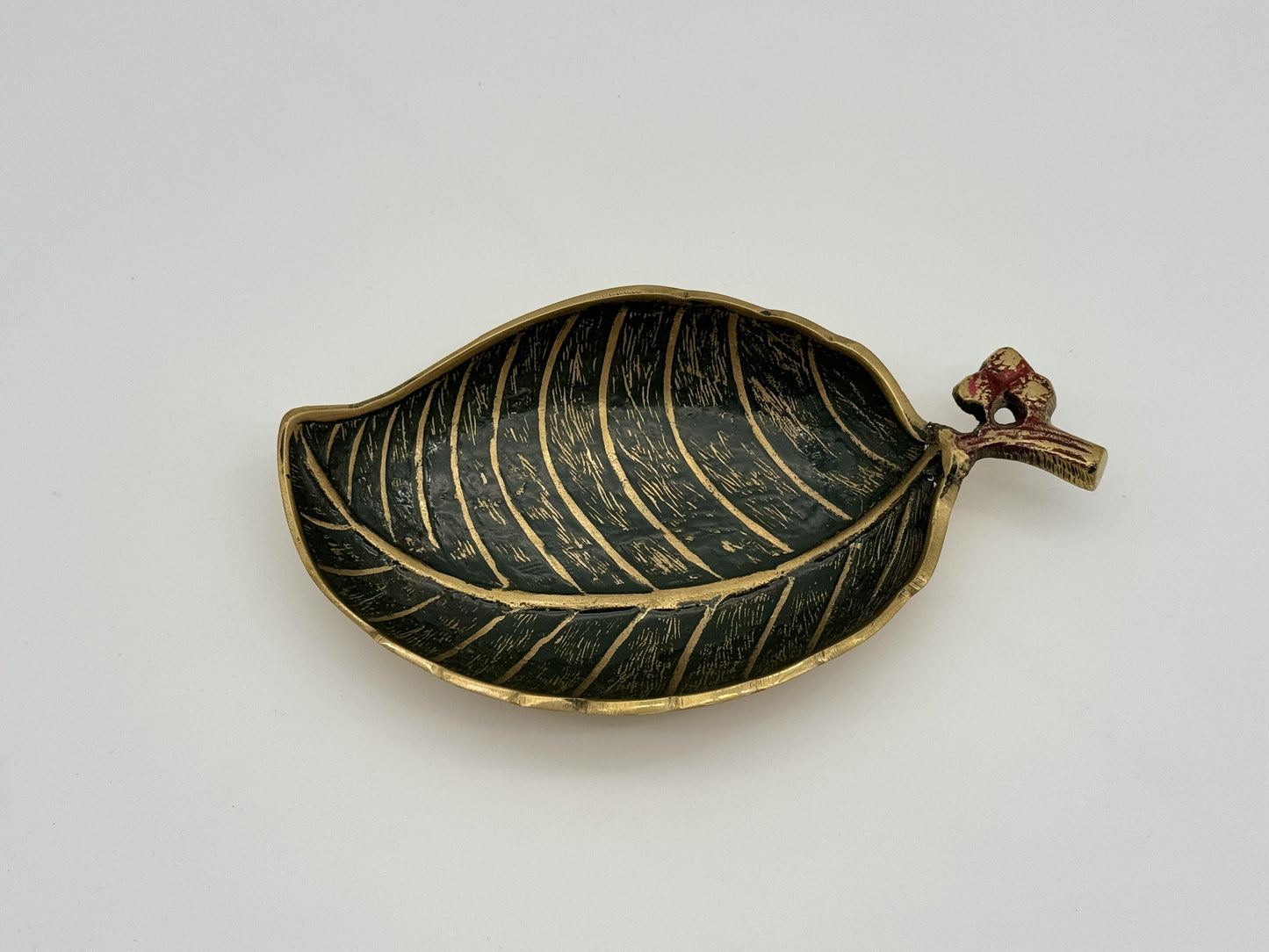 Brass Vine Leaf Bowl