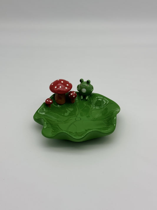 Frog Lilly Pad Ashtray