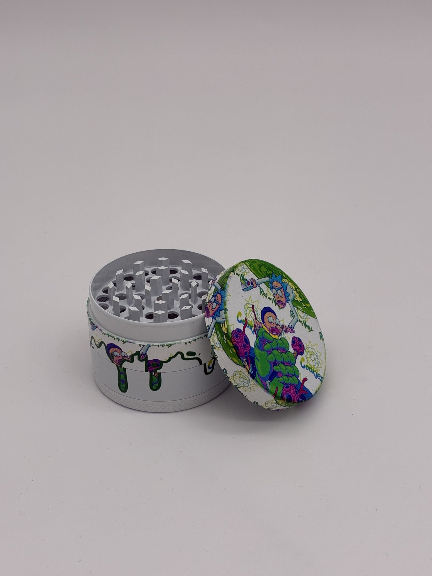 Metal Grinder 55mm 4pcs Rick and Morty