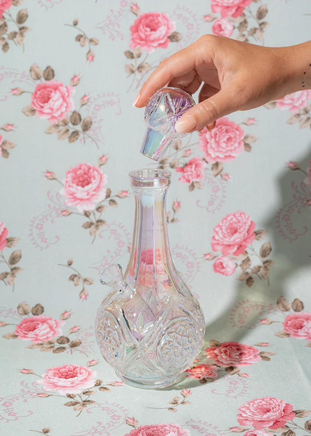 Canna Style Decanter Bong - Clear Iridescent